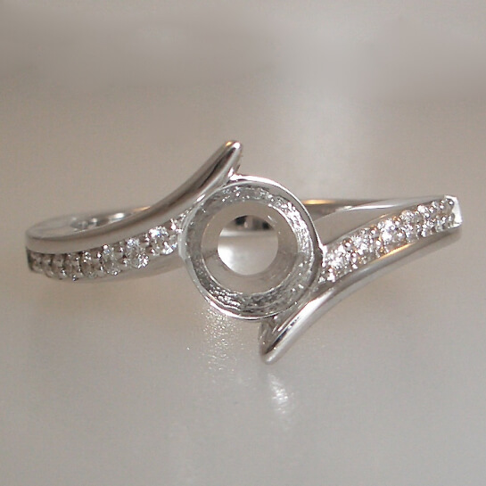 Bypass Style Diamond Ring