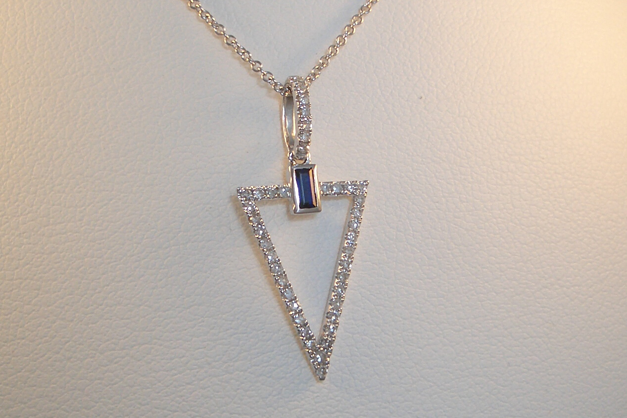 Straight Edge Sapphire